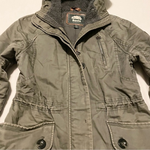 Roots Women's Hooded Green Parka Size Small Jacket - Picture 9 of 16